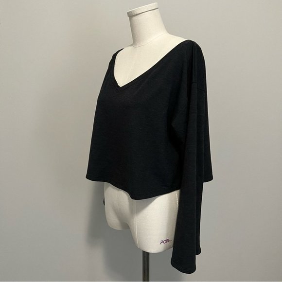 Lululemon Show Your Depth Long Sleeve Cropped Pullover Sweater - Picture 9 of 15